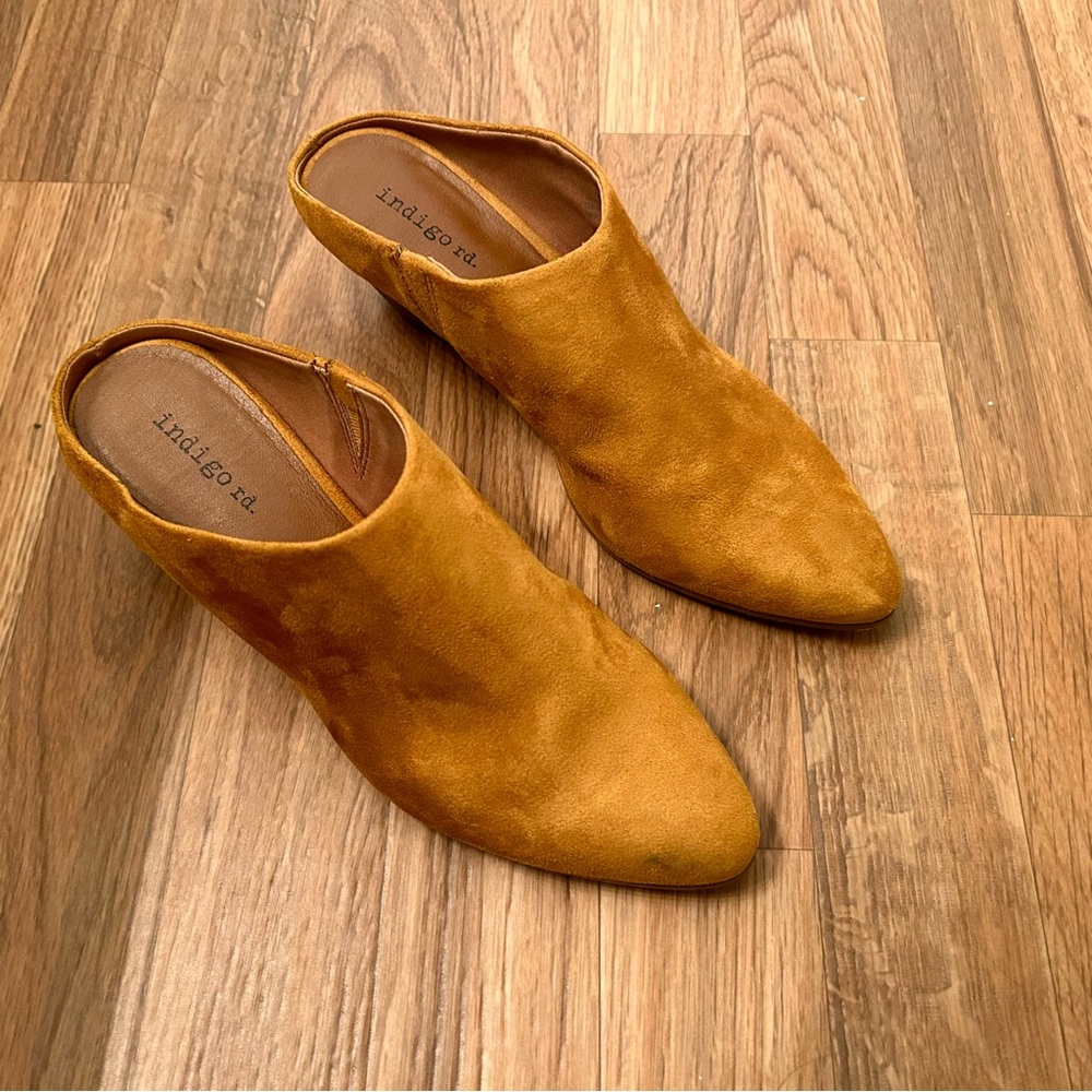 indigo road lanarca pointed toe mule